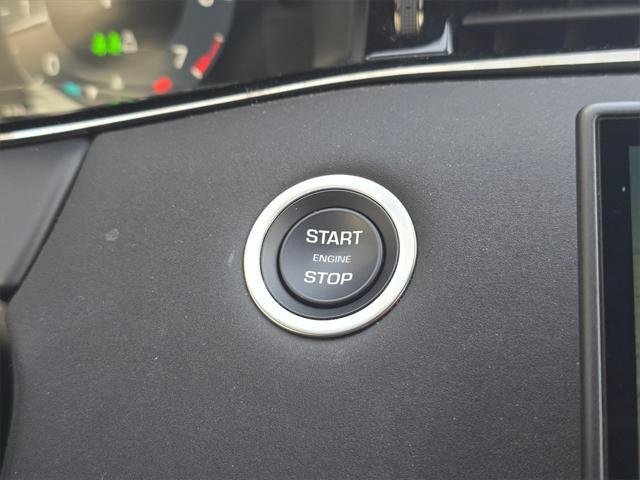 used 2024 Land Rover Range Rover Evoque car, priced at $43,960