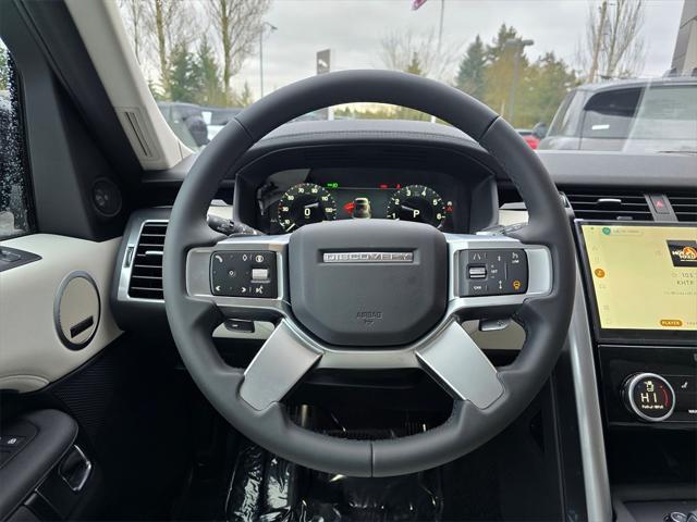 new 2025 Land Rover Discovery car, priced at $68,868