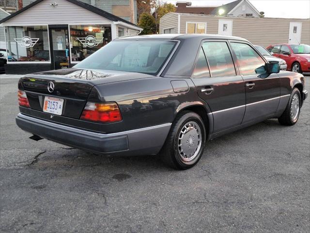 used 1993 Mercedes-Benz S-Class car, priced at $11,995