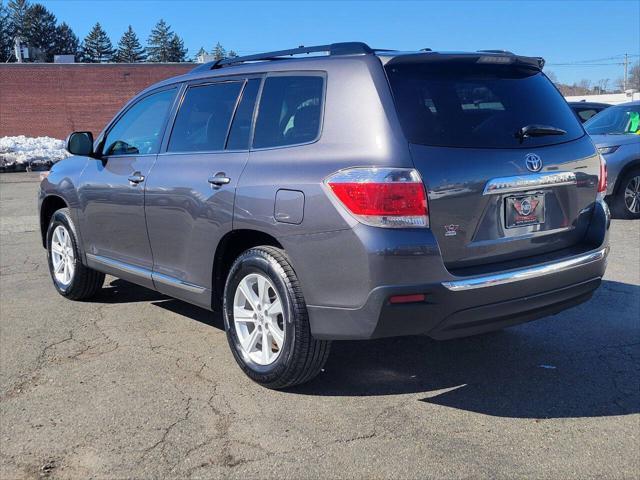 used 2012 Toyota Highlander car, priced at $14,995