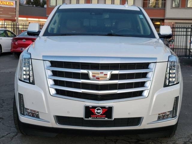 used 2016 Cadillac Escalade car, priced at $26,995