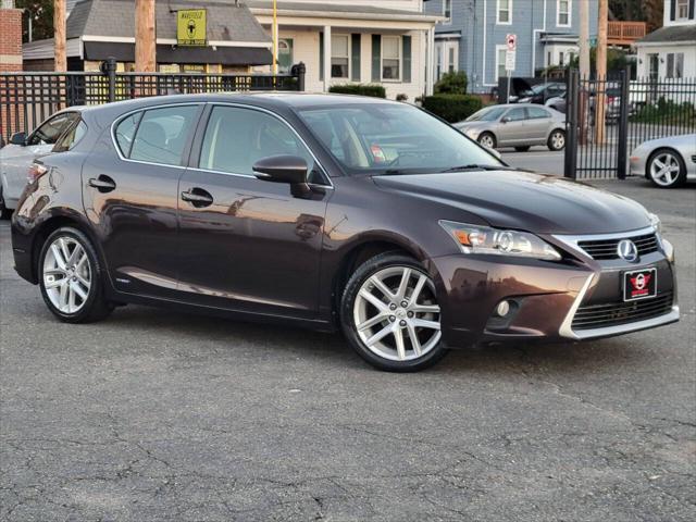 used 2014 Lexus CT 200h car, priced at $11,995