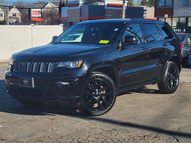 used 2018 Jeep Grand Cherokee car, priced at $17,995