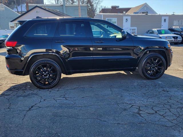 used 2018 Jeep Grand Cherokee car, priced at $17,995