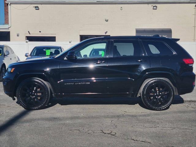 used 2018 Jeep Grand Cherokee car, priced at $17,995