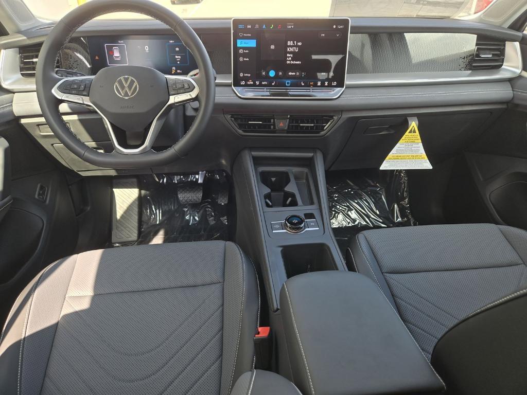 new 2025 Volkswagen Tiguan car, priced at $33,274