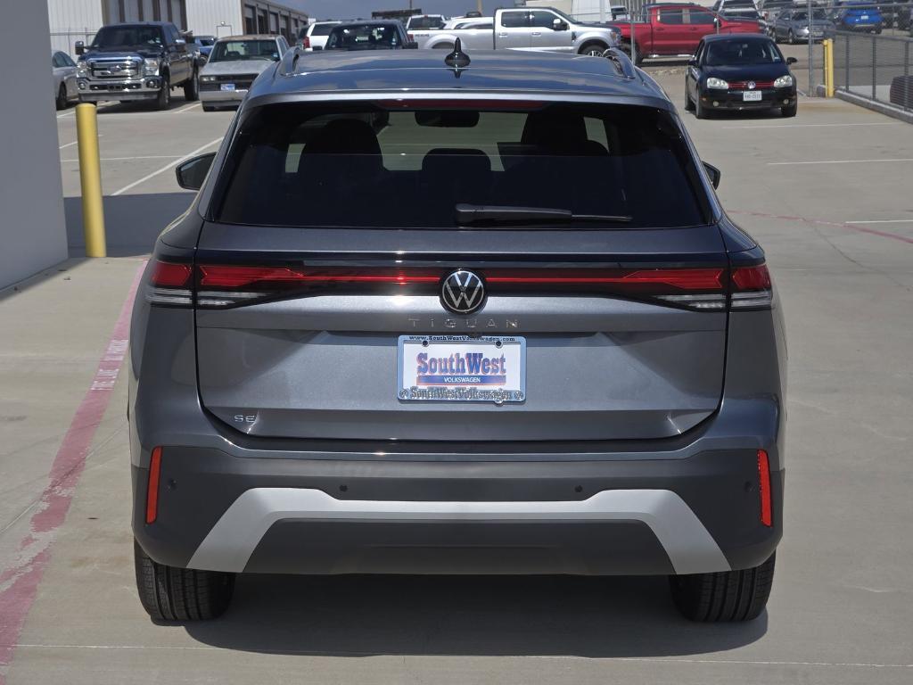 new 2025 Volkswagen Tiguan car, priced at $33,274