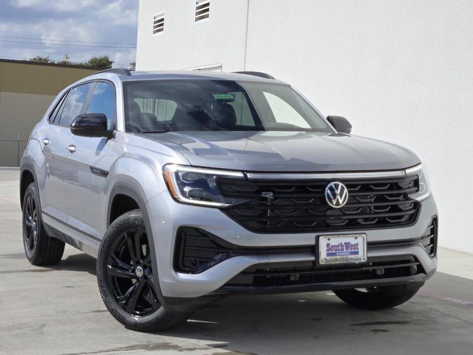 new 2025 Volkswagen Atlas Cross Sport car, priced at $47,498