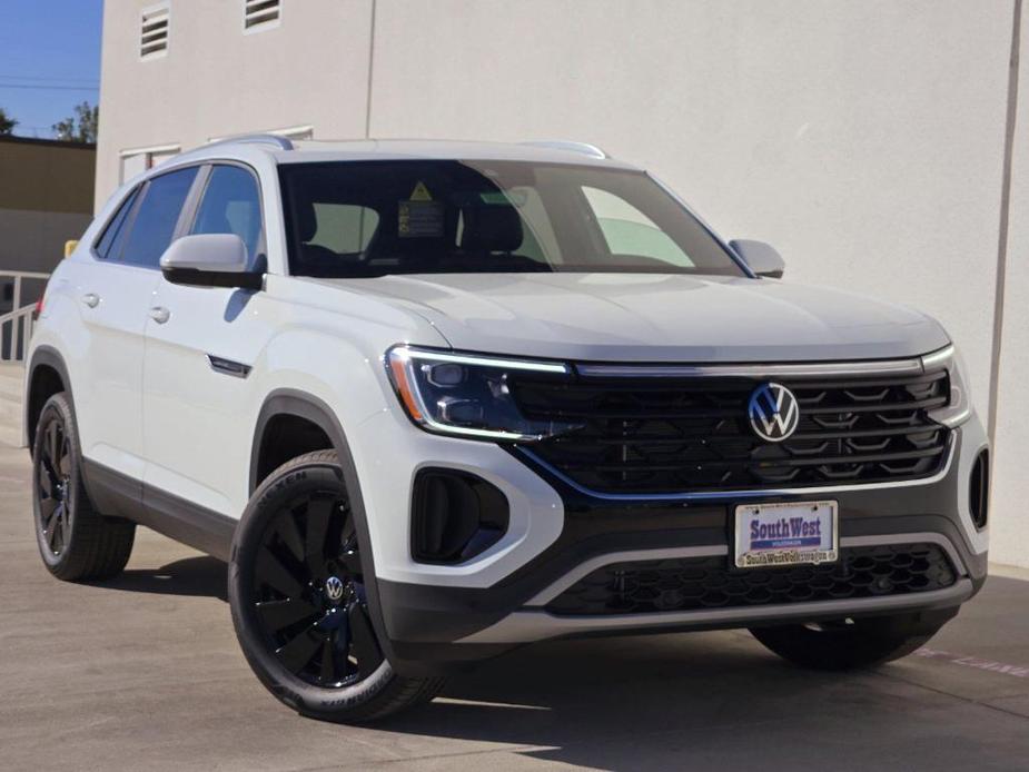 new 2025 Volkswagen Atlas Cross Sport car, priced at $41,264