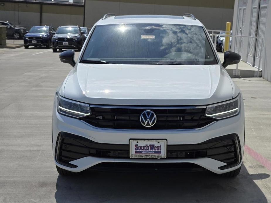 new 2024 Volkswagen Tiguan car, priced at $33,521