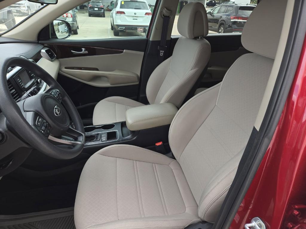 used 2016 Kia Sorento car, priced at $11,408