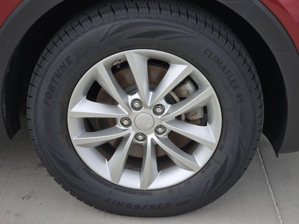 used 2016 Kia Sorento car, priced at $11,408