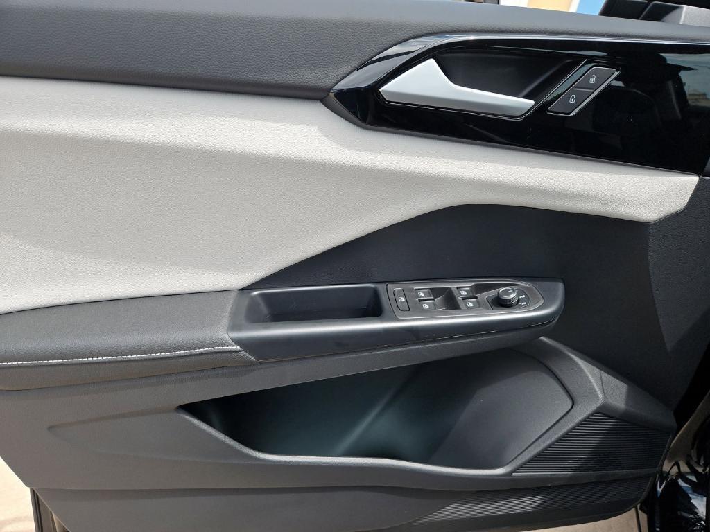new 2025 Volkswagen Taos car, priced at $26,502