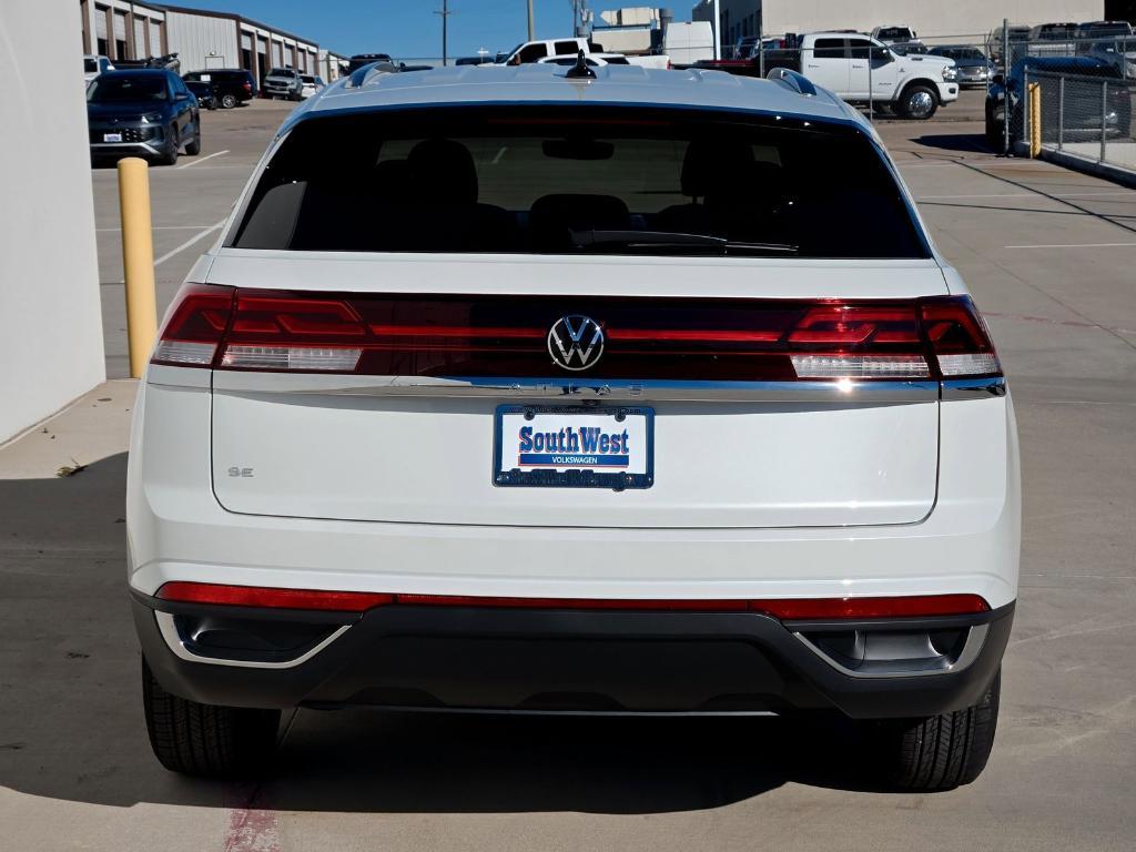 new 2026 Volkswagen Atlas Cross Sport car, priced at $38,868