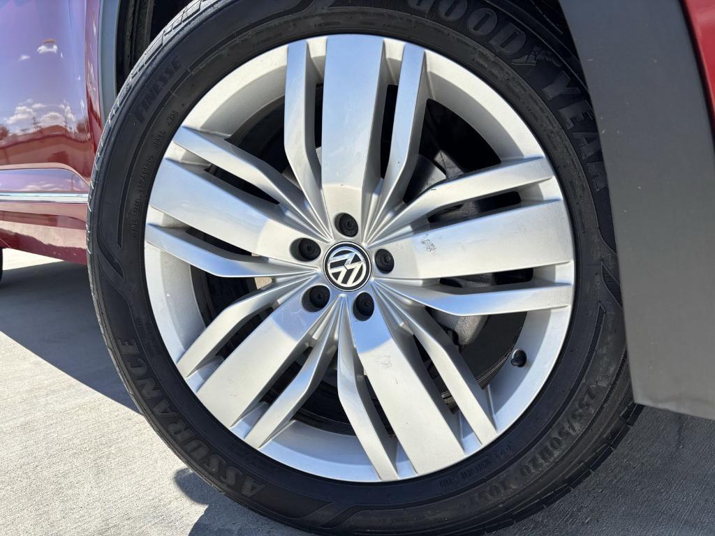 used 2022 Volkswagen Atlas car, priced at $30,780