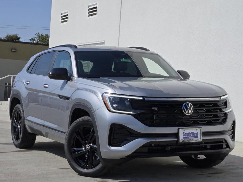 new 2025 Volkswagen Atlas Cross Sport car, priced at $47,498