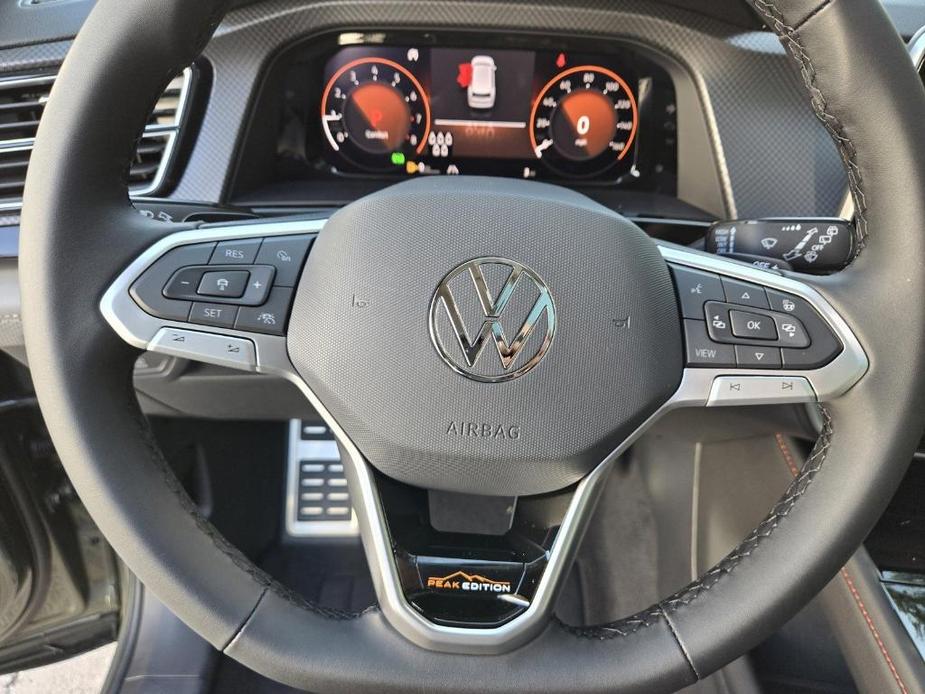 new 2024 Volkswagen Atlas car, priced at $46,734