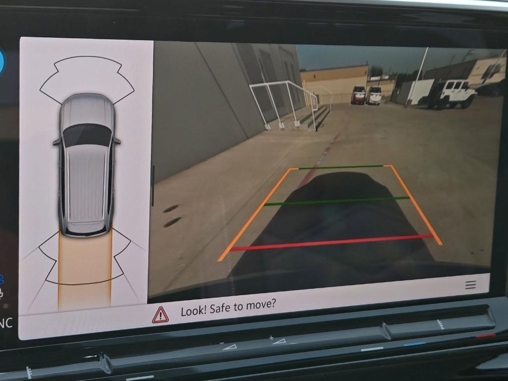 new 2025 Volkswagen Atlas car, priced at $42,186