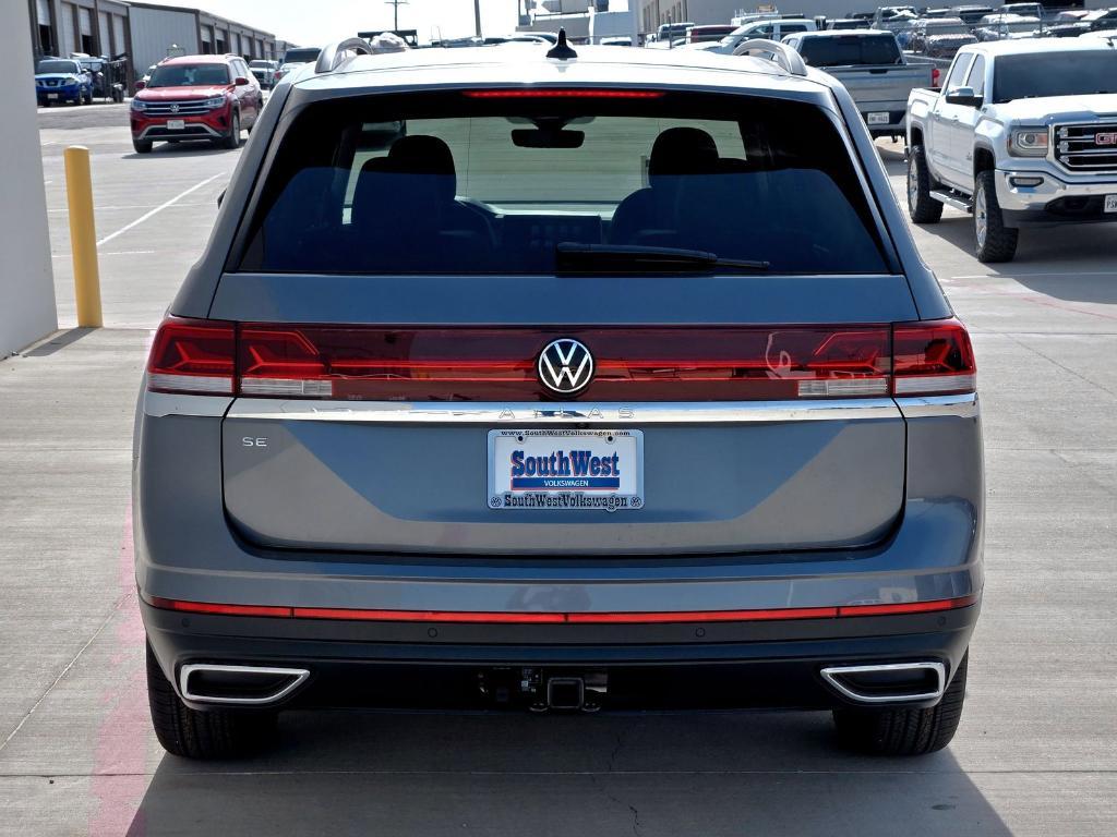 new 2025 Volkswagen Atlas car, priced at $42,186