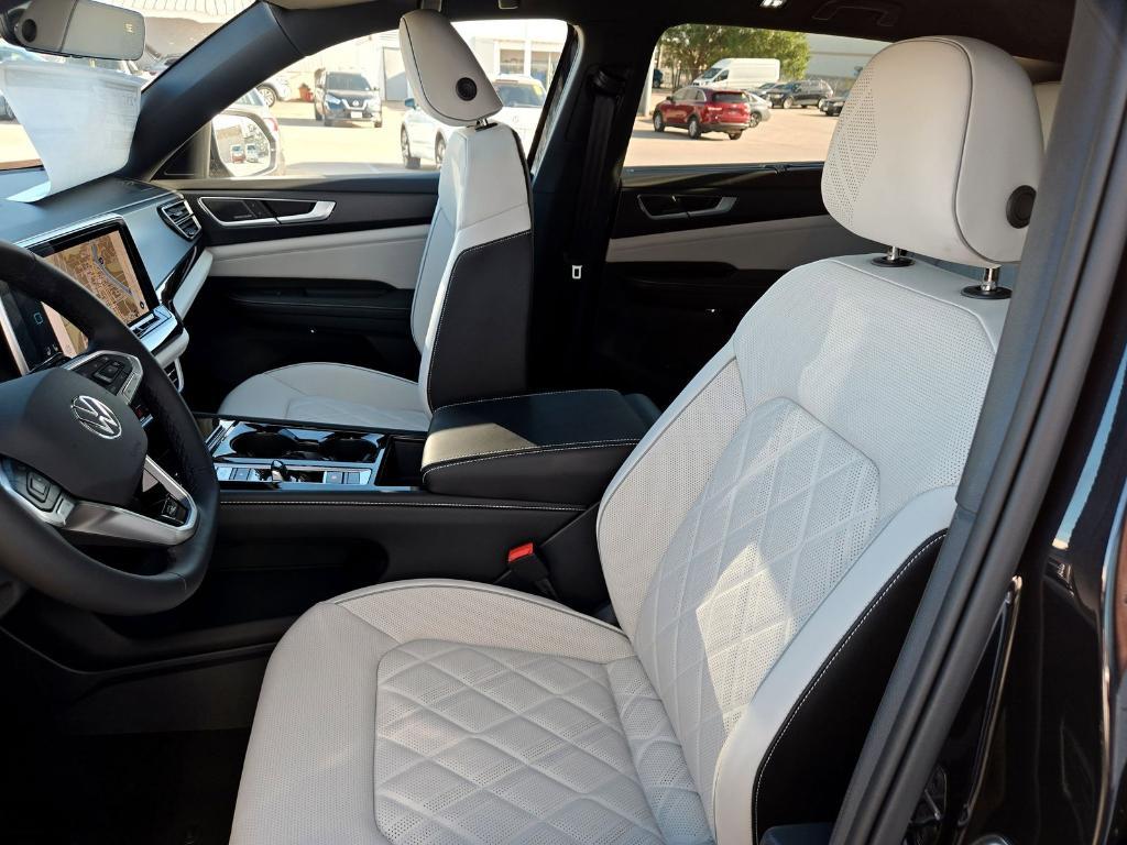 new 2025 Volkswagen Atlas Cross Sport car, priced at $51,908