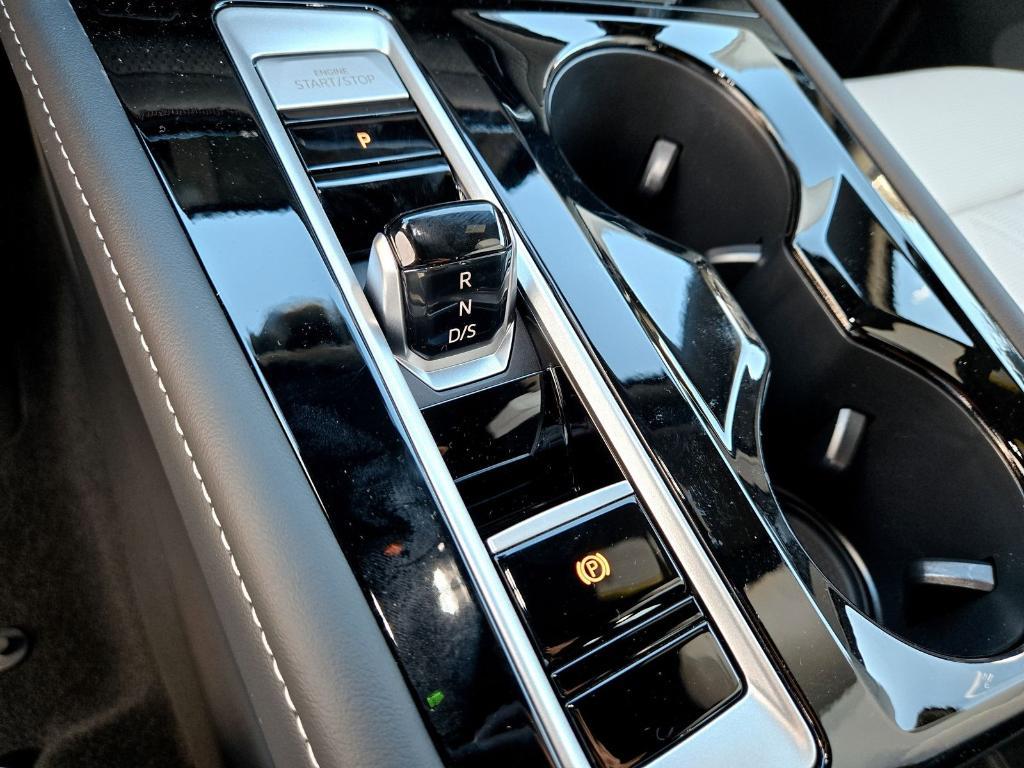 new 2025 Volkswagen Atlas Cross Sport car, priced at $51,908