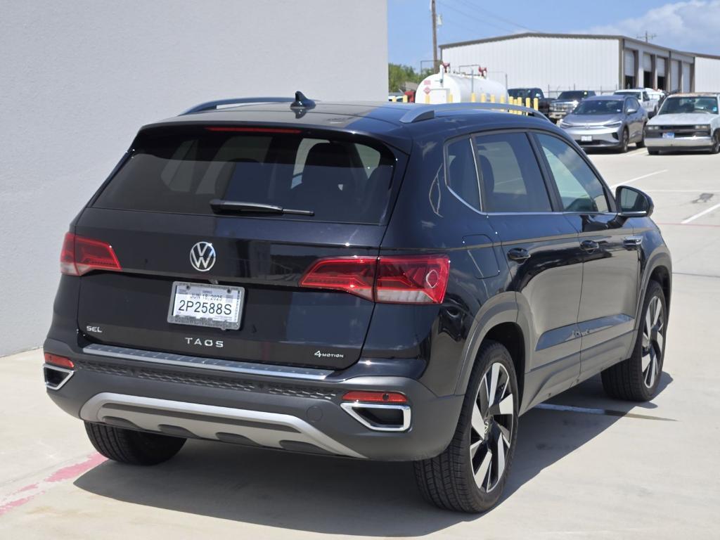 new 2024 Volkswagen Taos car, priced at $29,963