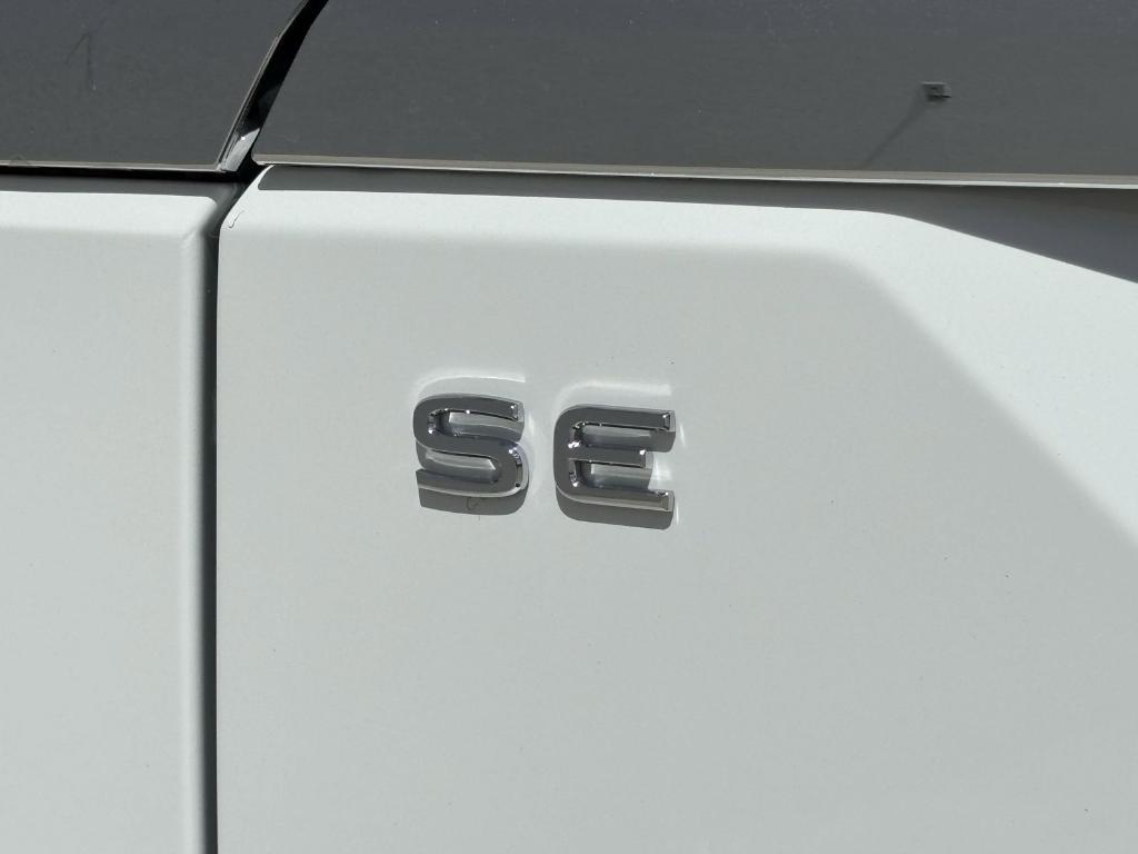 new 2025 Volkswagen Atlas car, priced at $39,481