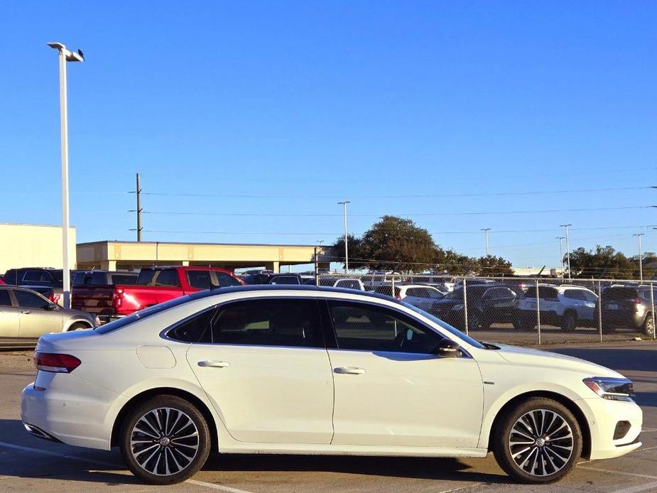 used 2022 Volkswagen Passat car, priced at $22,378