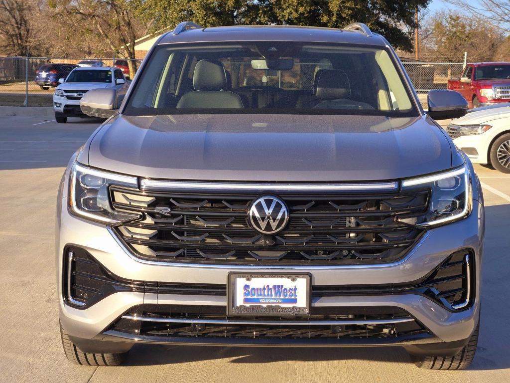 new 2025 Volkswagen Atlas car, priced at $52,495