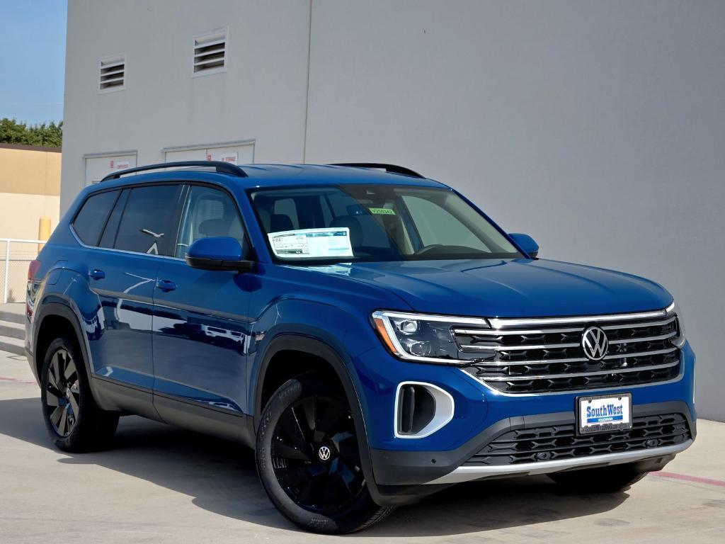 new 2025 Volkswagen Atlas car, priced at $41,158