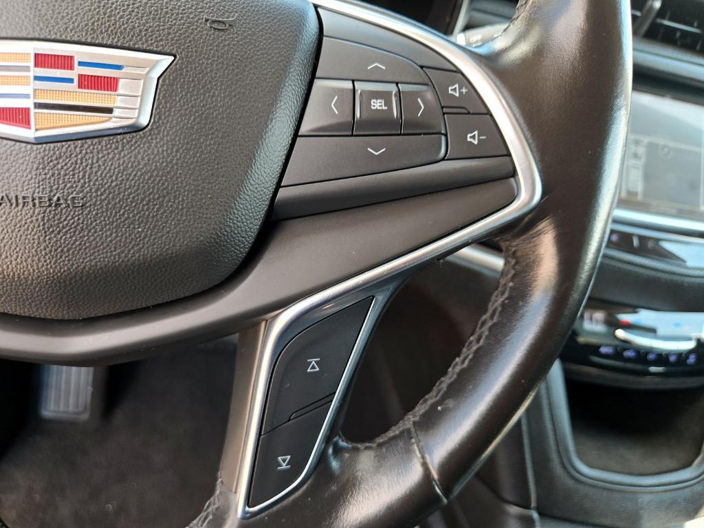 used 2019 Cadillac XT5 car, priced at $16,423