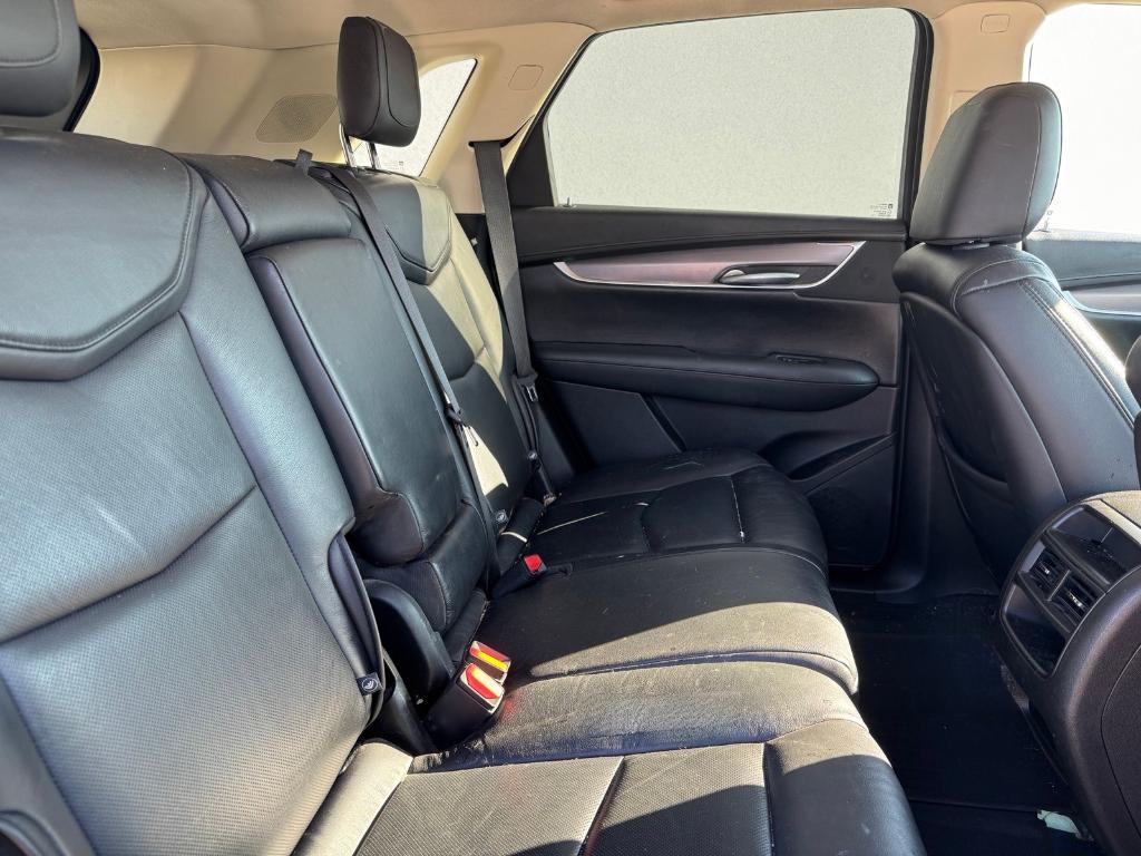 used 2019 Cadillac XT5 car, priced at $18,111