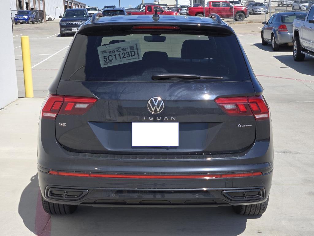 new 2024 Volkswagen Tiguan car, priced at $31,803