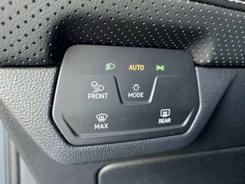 new 2026 Volkswagen Atlas car, priced at $45,971