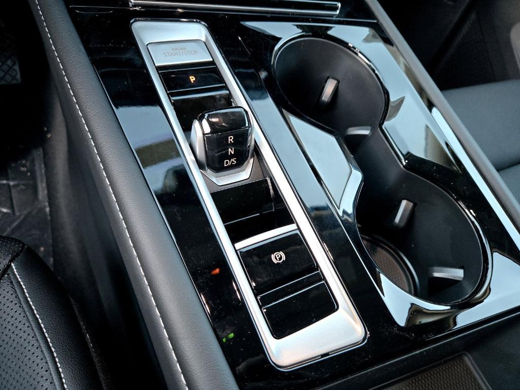 new 2026 Volkswagen Atlas car, priced at $45,971