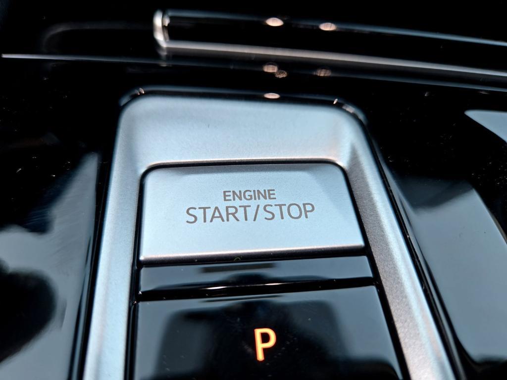 new 2026 Volkswagen Atlas car, priced at $45,971