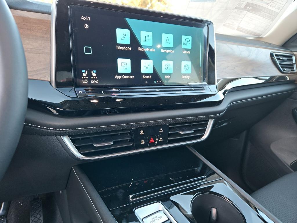 new 2026 Volkswagen Atlas car, priced at $45,971