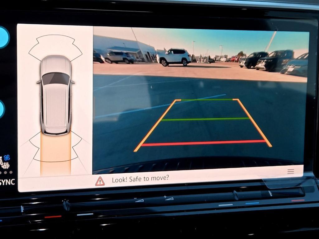 new 2026 Volkswagen Atlas car, priced at $45,971