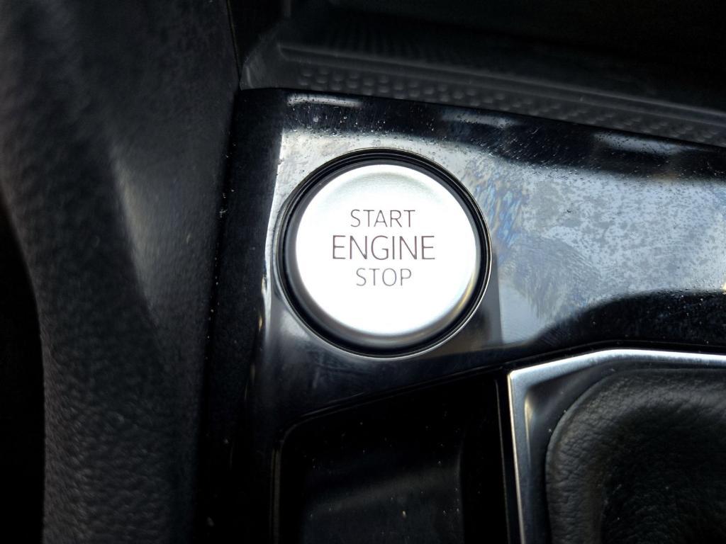 new 2024 Volkswagen Taos car, priced at $25,512