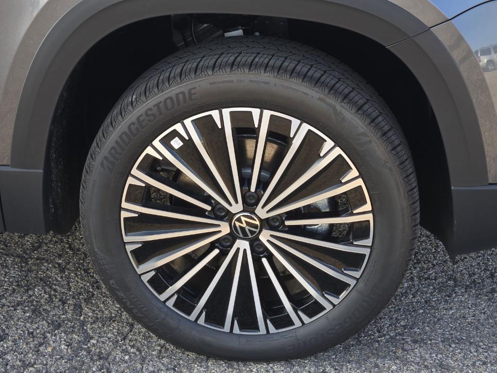 new 2025 Volkswagen Taos car, priced at $26,678
