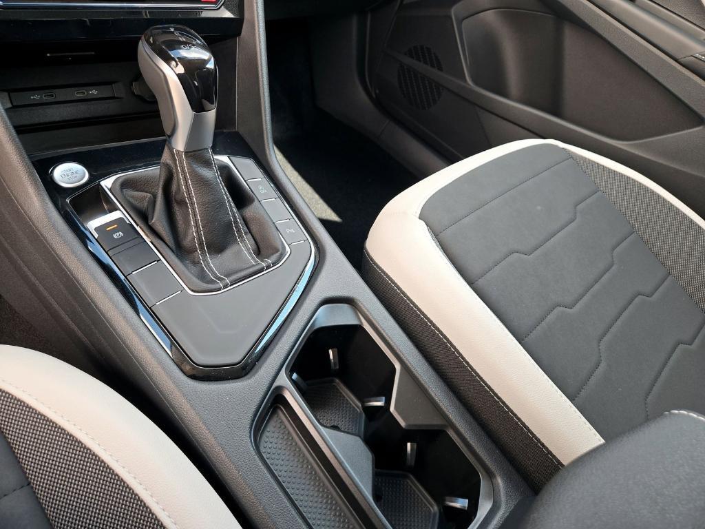 new 2025 Volkswagen Taos car, priced at $25,545