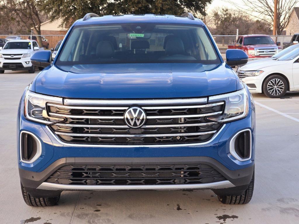 new 2025 Volkswagen Atlas car, priced at $41,209