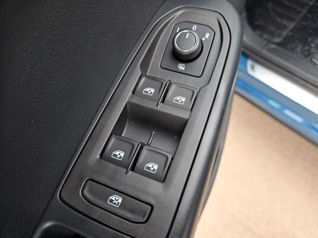 new 2025 Volkswagen Taos car, priced at $29,933