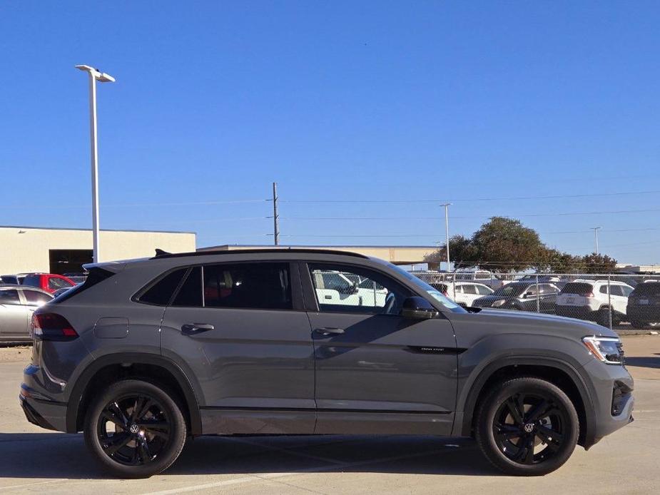 new 2025 Volkswagen Atlas Cross Sport car, priced at $47,744