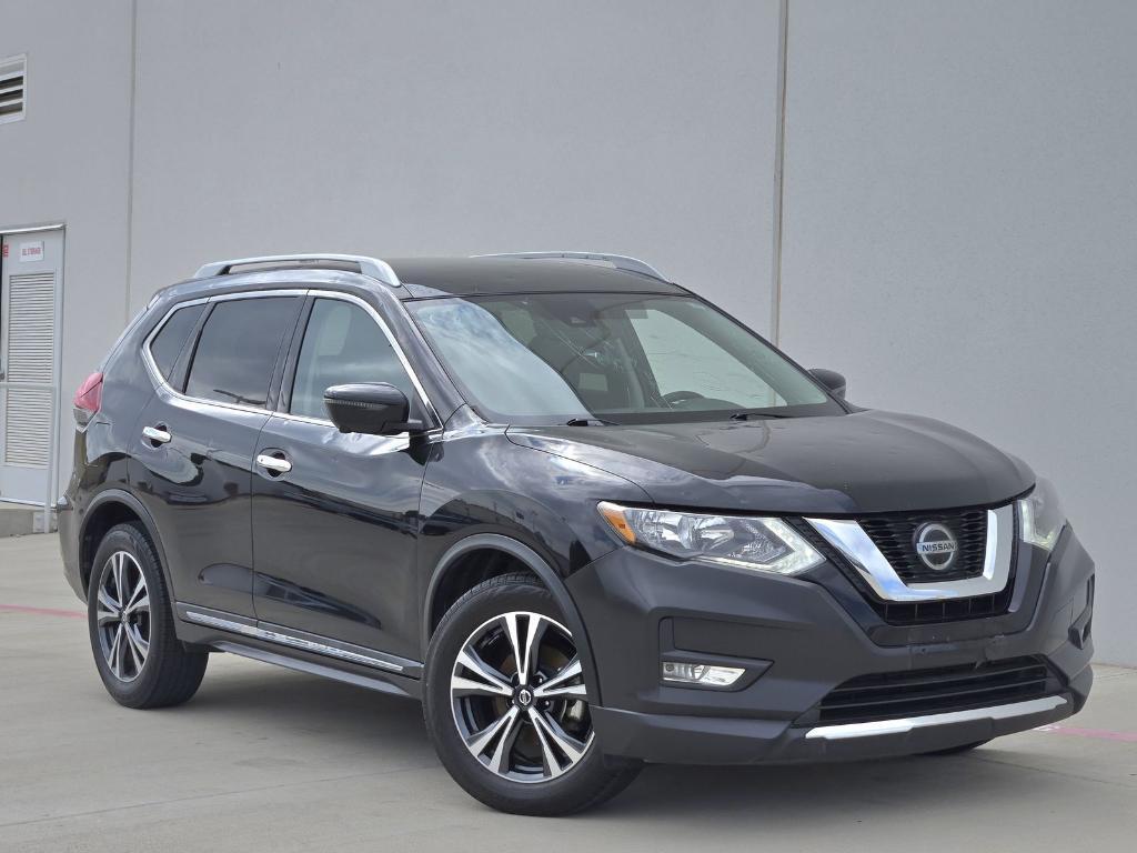 used 2018 Nissan Rogue car, priced at $13,501