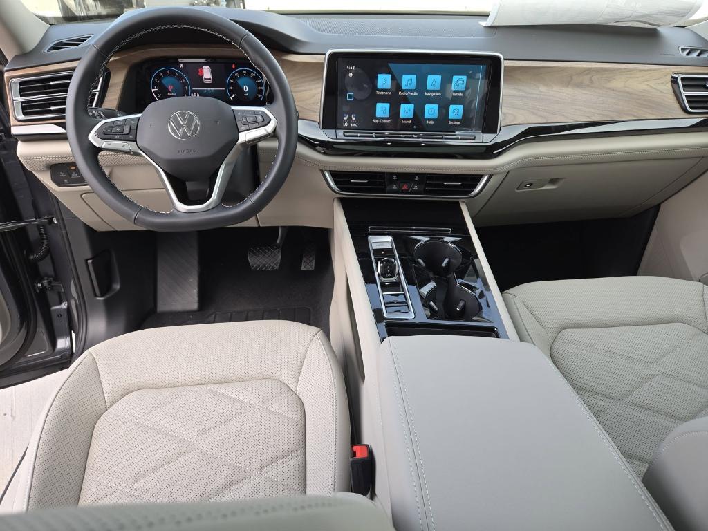new 2025 Volkswagen Atlas car, priced at $42,715