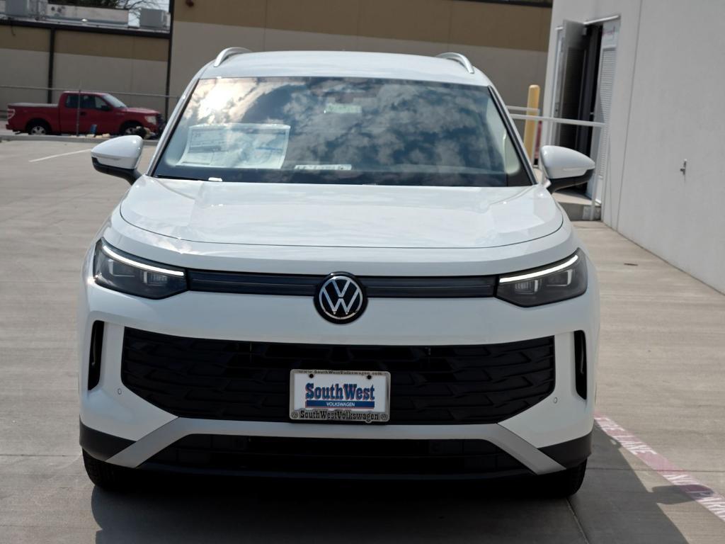 new 2025 Volkswagen Tiguan car, priced at $31,396