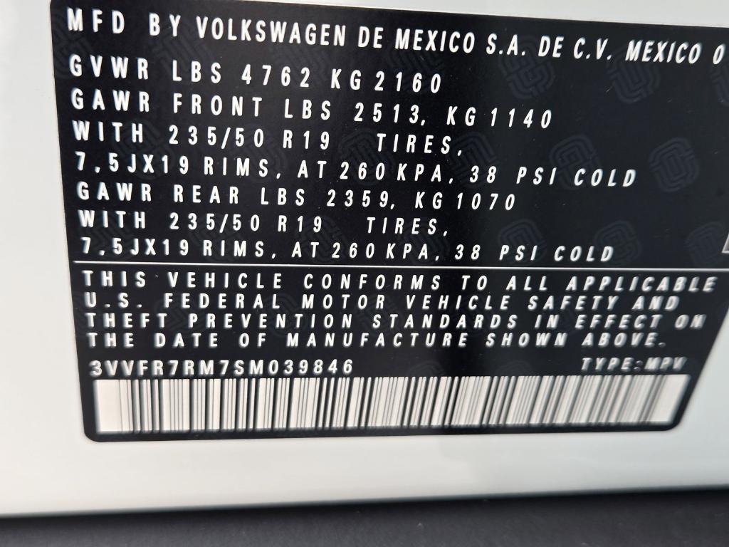 new 2025 Volkswagen Tiguan car, priced at $31,396