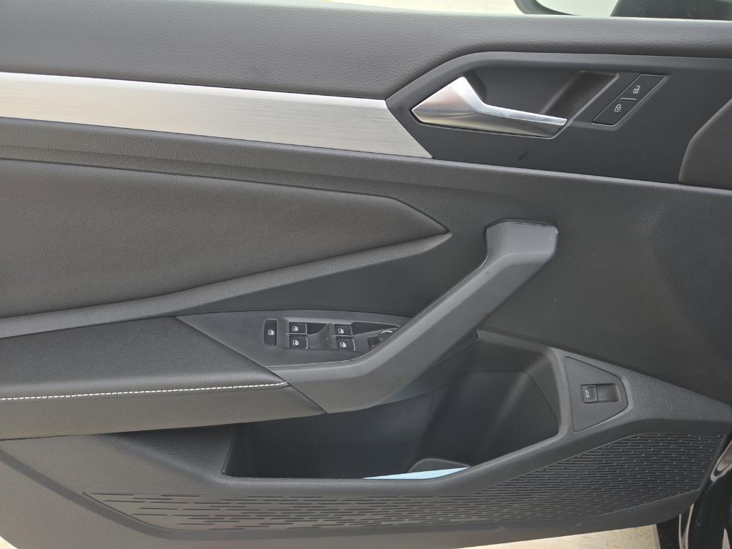 new 2025 Volkswagen Jetta car, priced at $24,764