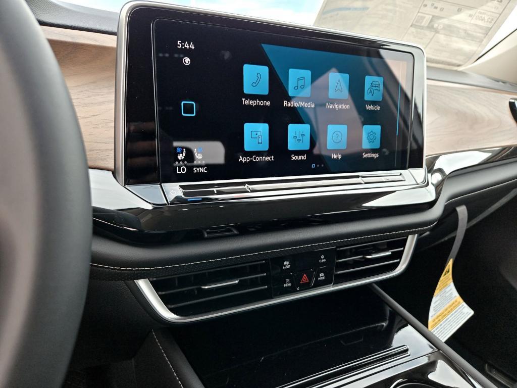 new 2025 Volkswagen Atlas car, priced at $40,556